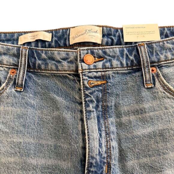 Universal Thread Vintage Stretch Jean Blue Denim Shorts Size 14 / 32R NWT - Picture 5 of 6